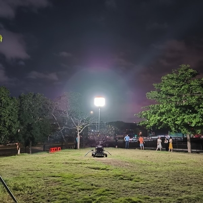 150W 50000 ساعة وقت العمل الشمسية المحمولة مصباح البالون LED للضوء ضد الماء