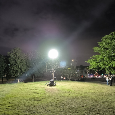 700W مصابيح البالونات LED 112000lm ضوء البرج الخارجي للإضاءة الصناعية
