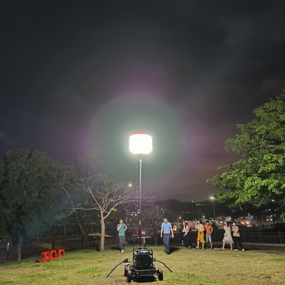 الأحداث البرج الضوئي التلسكوبي القابل للسحب 500W بالون LED البرج الضوئي المحمول للأحداث الكبيرة